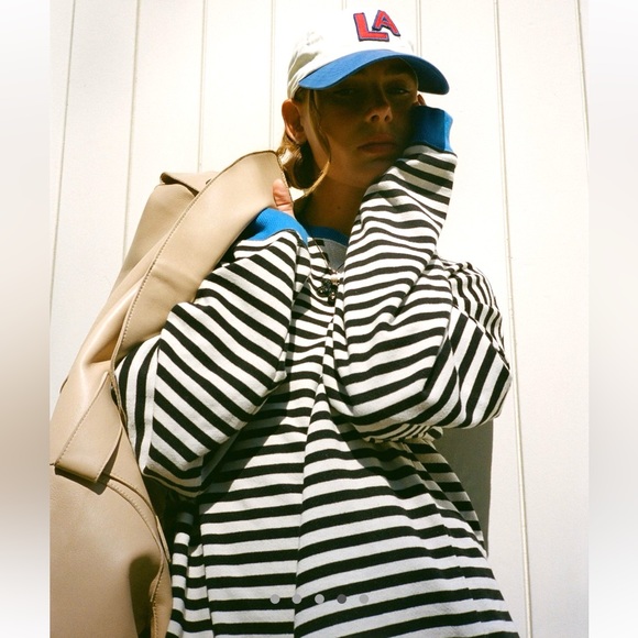 Never worn - Free People Classic Striped Oversized Crewneck Sweatshirt - Picture 3 of 7